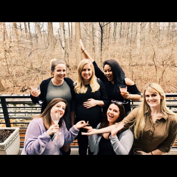 Meet your Posher, Insta: Shavorn_priscilla - Picture 4 of 4